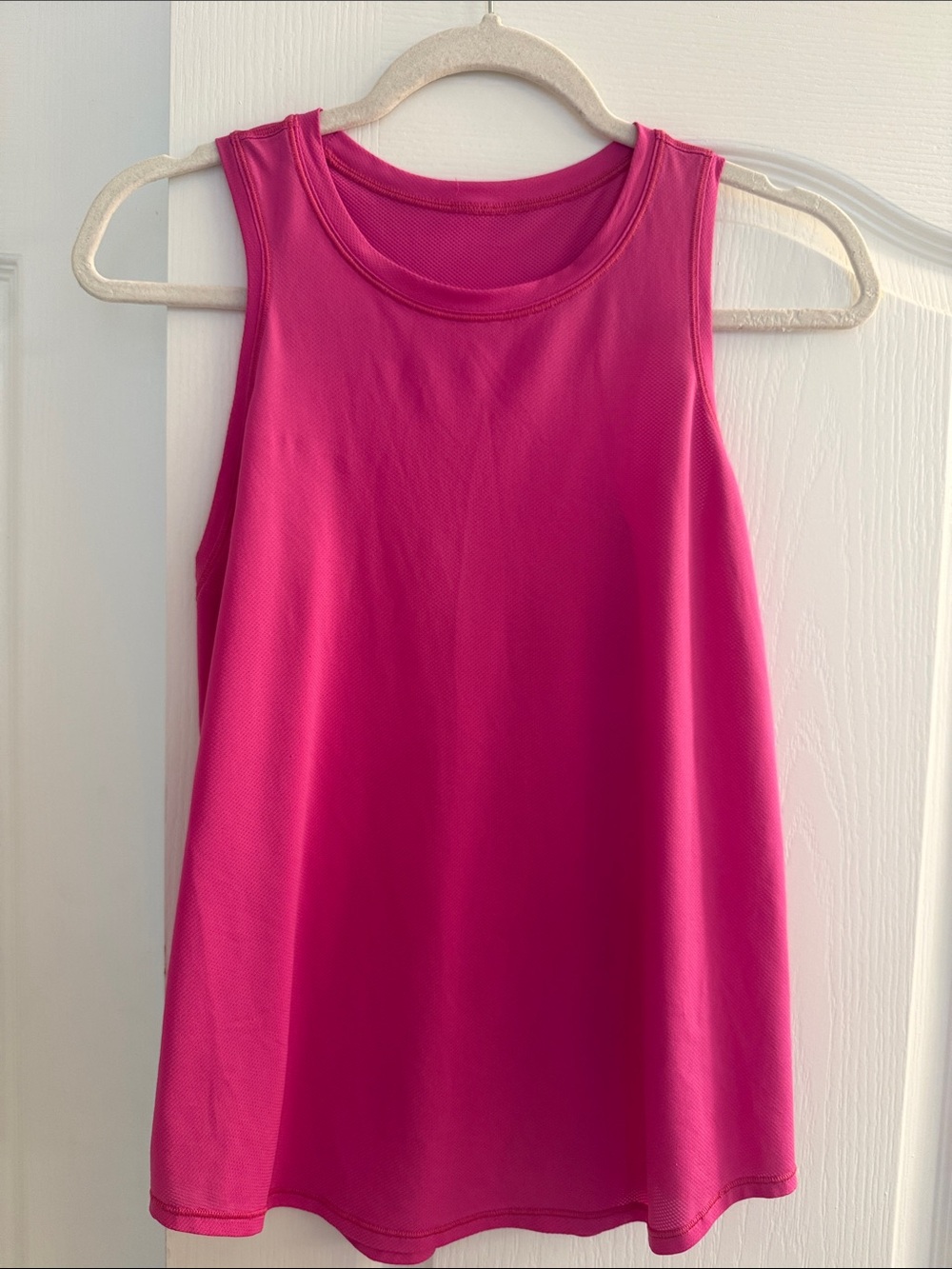 Lululemon Sonic Pink Women’s Sleeveless Active Tank Top